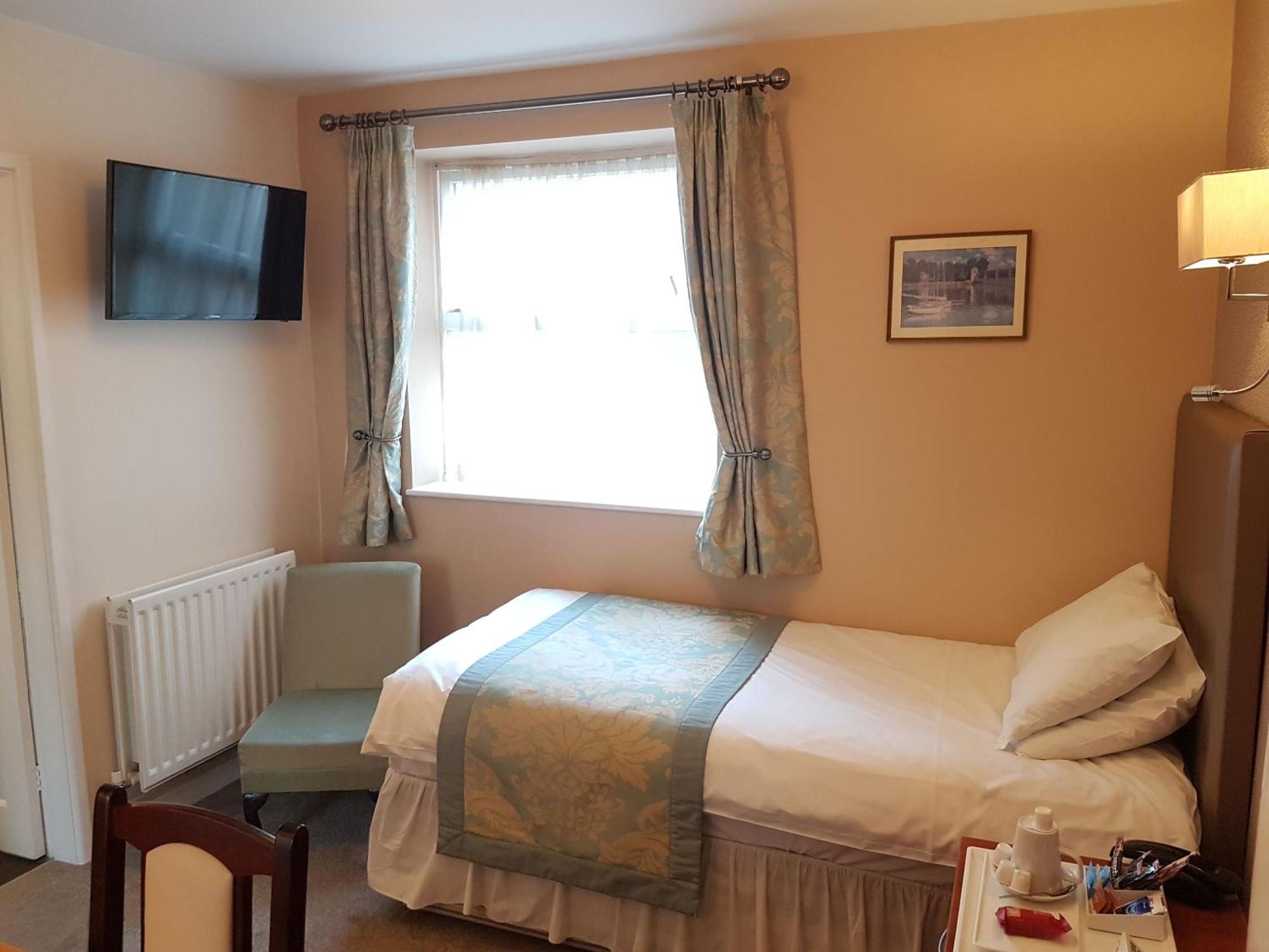 Victoria Park Lodge Royal Royal Leamington Spa Zimmer foto